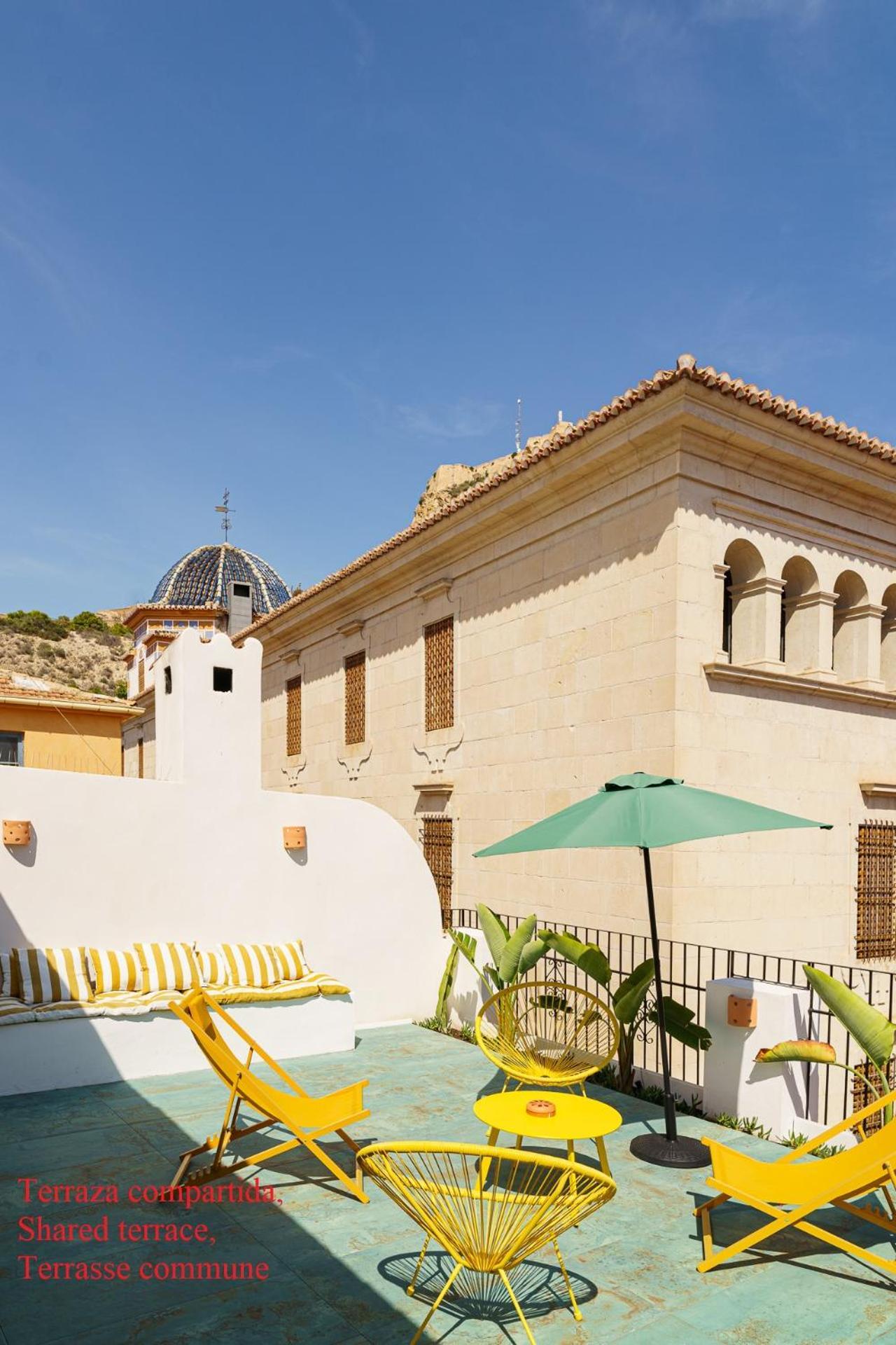 Cozy Charming In Historic Center Apartamento Alicante